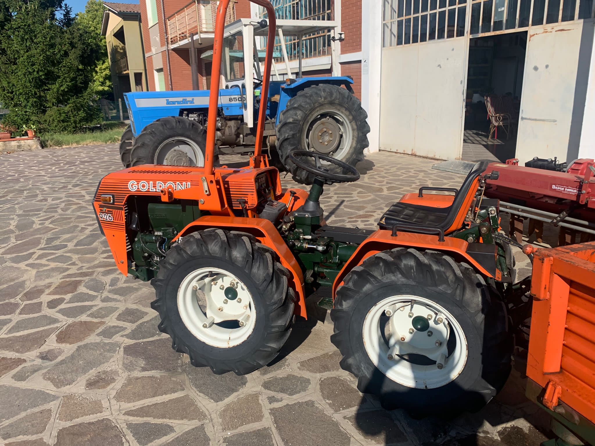 Trattore agricolo usato Goldoni 926